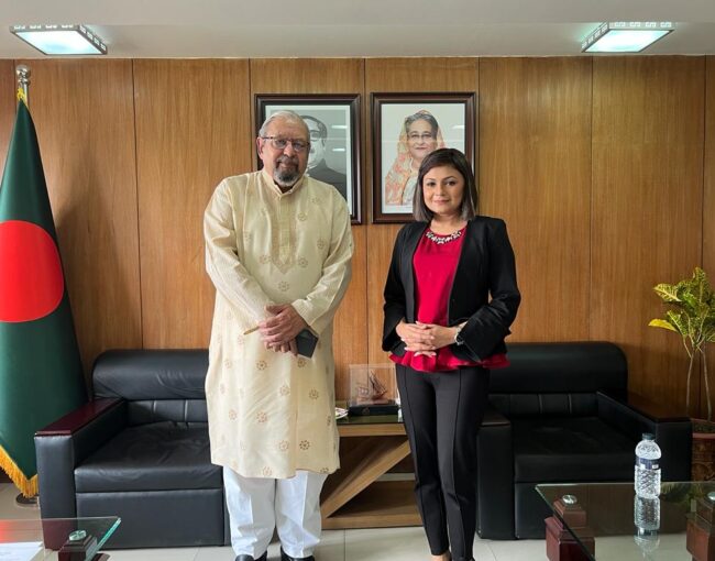 With Expatriates’ Welfare Minister Imran Ahmed on February 17, 2022-01